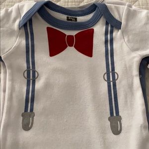 NWT HUDSON BABY ONE PIECE X 3🧢